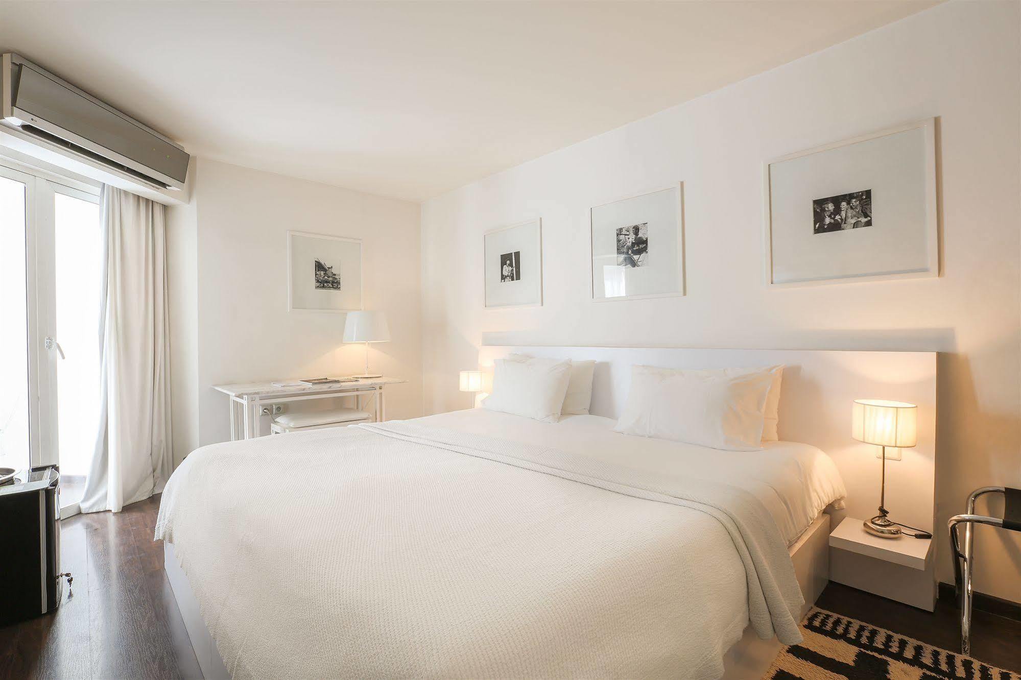 Bab Hotel